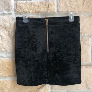Velvet black skirt